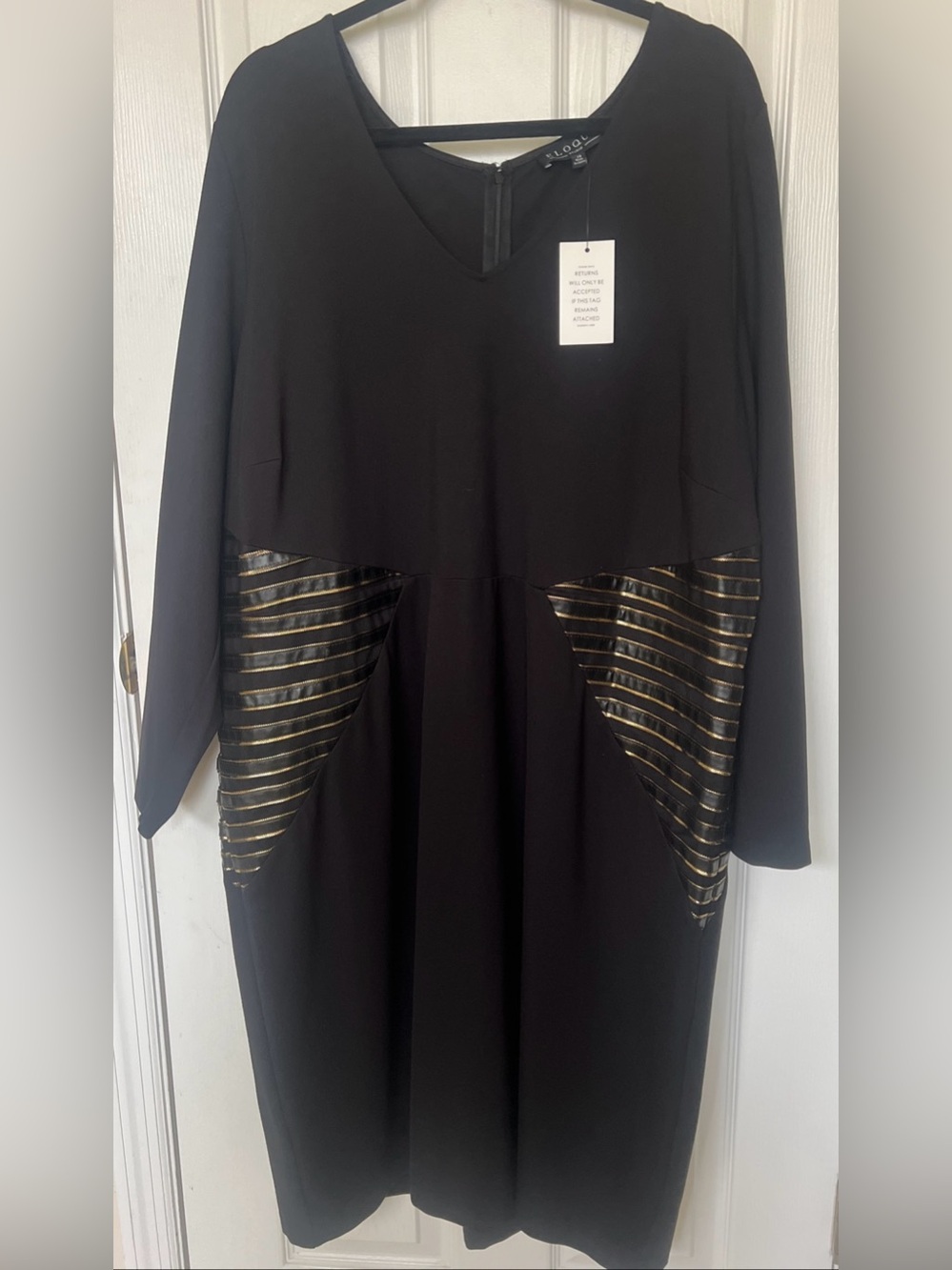 NWT Sz 26 Eloquii Studio Black Faux Leather w metallic gold striped side panels